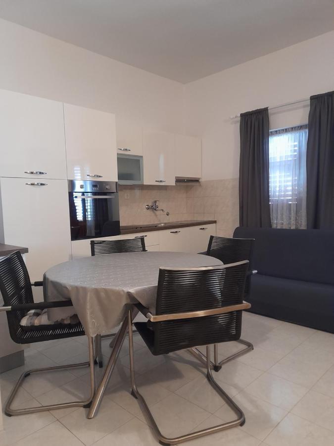 Apartment Milan Vinkuran