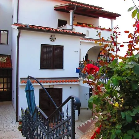 Villa Milan Vinkuran Exterior photo