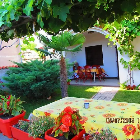 Villa Milan Vinkuran Exterior photo